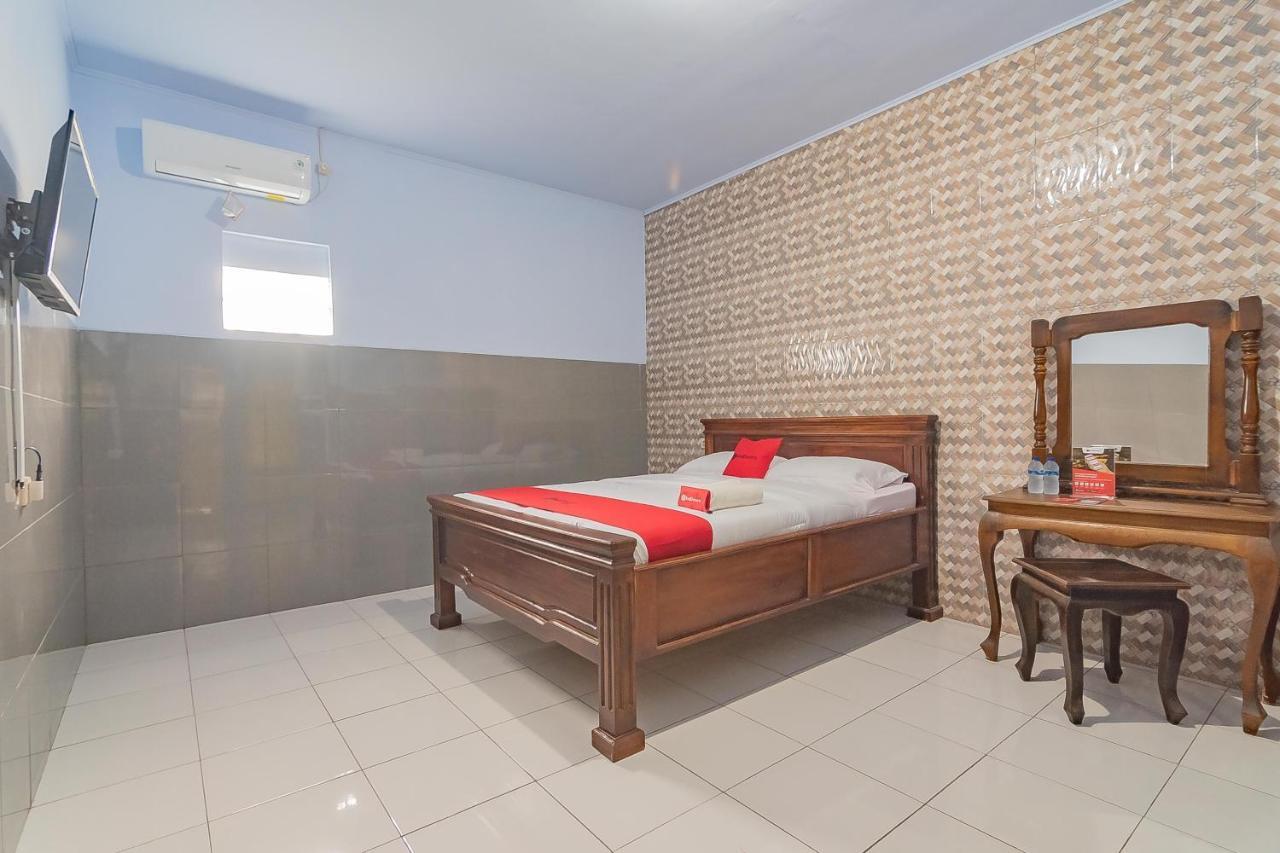 Reddoorz Syariah @ Tambak Mekar Street Subang Hotel Djalantjagak Exterior photo